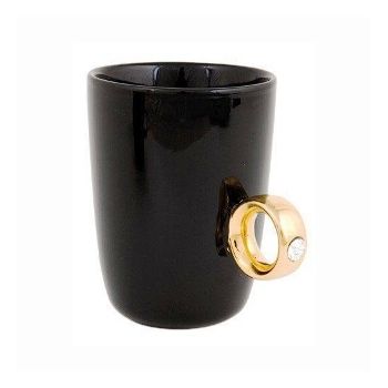Κούπα Μονόπετρο μαύρη με χρυσό δαχτυλίδι